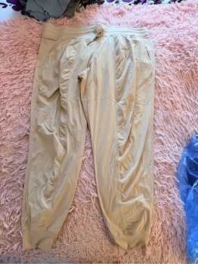lululemon athletica Beige/Tan Lightweight Drawstring Joggers